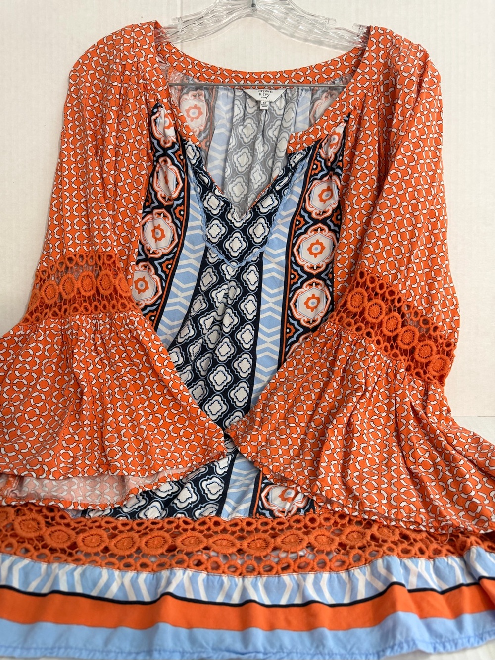 Crown & Ivy Women’s Peasant Orange Mixed-Print Crochet Trim Blouse